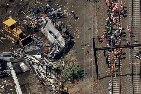 Congress extends deadline for railroads to install anti-derailment ...