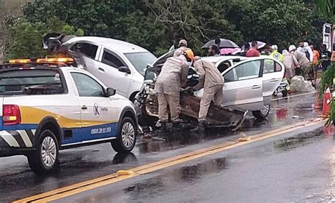 Batida Entre Dois Carros Deixa Sete Feridos Na BR 393 Em Barra Do