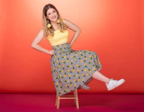 Comedian Olga Koch on living through 'crazy chaos' in Russia and ...