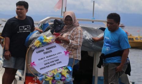 Seorang Jamaah Haji Debarkasi Makassar Meninggal Di Pesawat Republika