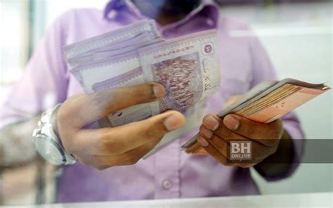 Ringgit Dijangka Kekal Rendah Minggu Depan Penganalisis