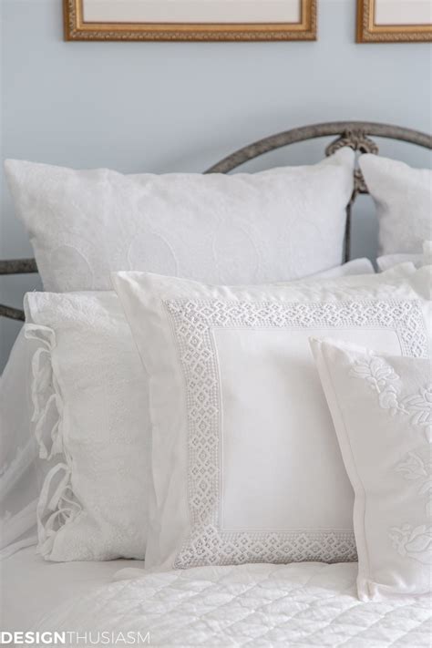 White Bedding: Refresh Your Home with Luxury Bed Linens