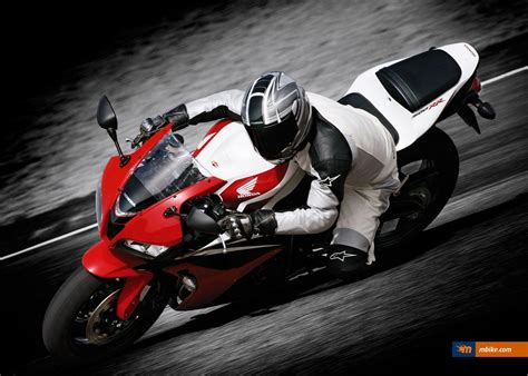 Cbr 600 Rr Wallpapers Top Free Cbr 600 Rr Backgrounds Wallpaperaccess