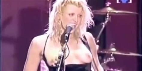 Hot Rockstar Plays A Song With Her Tits Out In The Open Tnaflix