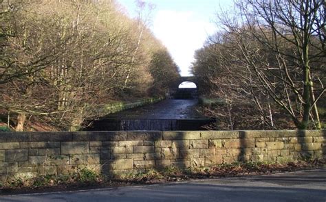 Yarrow Reservoir Overflow © Philandju Cc By Sa20 Geograph Britain