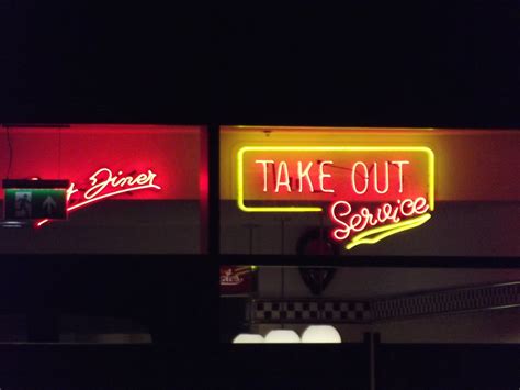 Benefits of Indoor LED Signs for Bars and Restaurants - Giphyfilmfest