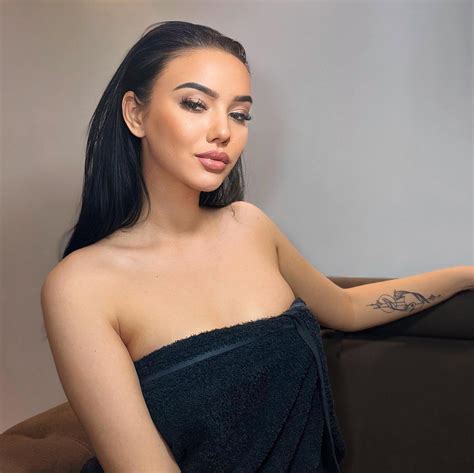 Alina Mihaela S Alina M Nude Onlyfans Leaks Photos Thefappening