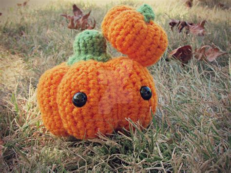 Crochet Pumpkin Amigurumi by Alysonschannel on DeviantArt