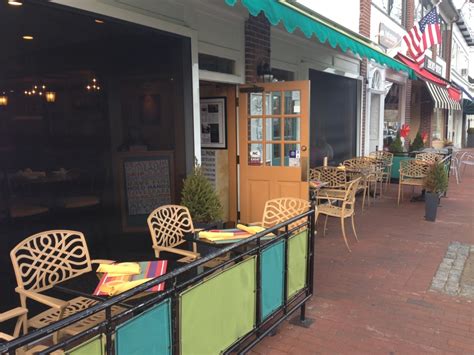 New Canaan Restaurants Prep for Al Fresco Dining Season | NewCanaanite.com