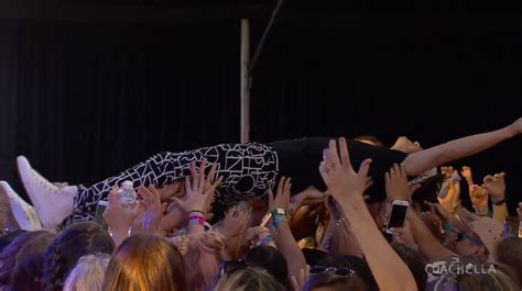 Strangers You Know 2016 Coachella Crowd Surf Coachella Surfing