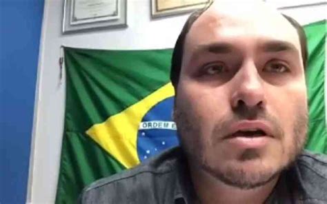 Carlos Bolsonaro é Censurado Pelo Instagram Depois De Postar Vídeo De