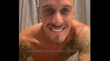 Branler mon énorme bite en POV XVIDEOS