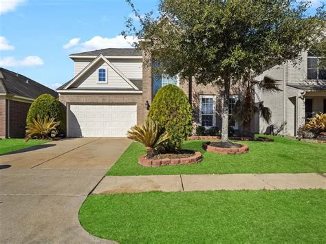 4915 Kale Garden Ct Katy Tx 77449 ®