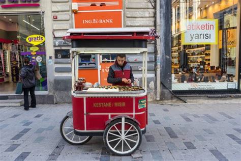 Las comidas callejeras más populares del mundo que debes probar en tu