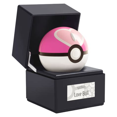 Pokemon - Love Ball Prop Replica – Kollecter