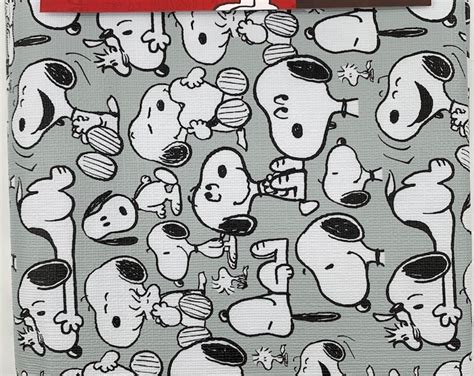 Peanuts Snoopy And Woodstock Peva Flannel Back Tablecloth X