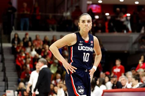 Check Out Exactly why Nika Mühl a senior guard for UConn women s