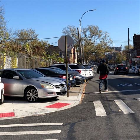 Mapping The NYPD S Sidewalk Parking Habit Bloomberg