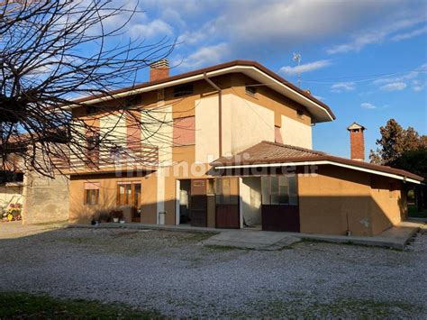 Vendita Villa Unifamiliare Fiumicello Villa Vicentina Buono Stato