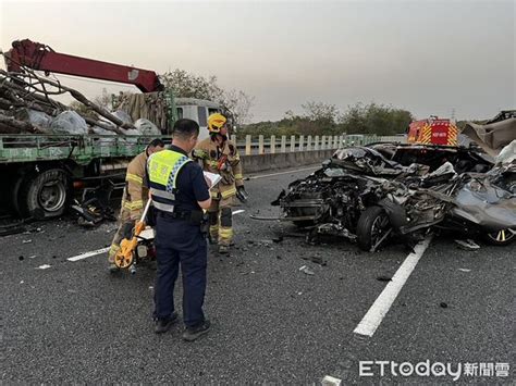 快訊／國3北向死亡追撞！小客車駕駛當場喪命 驚悚現場曝 Ettoday社會新聞 Ettoday新聞雲