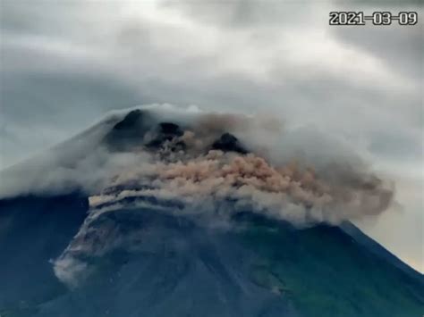 Kali Gempa Guguran Gunung Merapi Bpptkg Masih Tetapkan Status Siaga