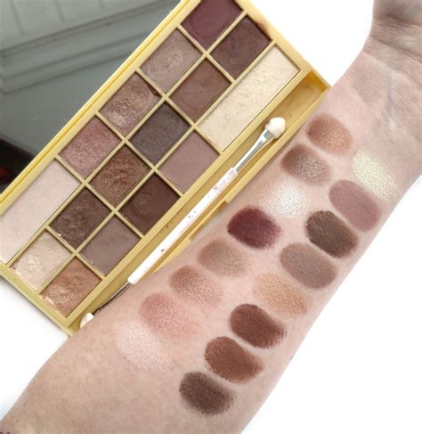 Makeup Revolution Chocolate Palettes Review Swatches Makeup