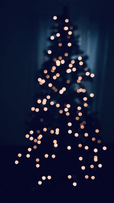 Christmas Tree Lights Wallpaper | Tree lights wallpaper, Floral ...