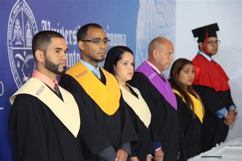 Uasd Grad A En Acto Virtual A Profesionales En El Nivel De Grado