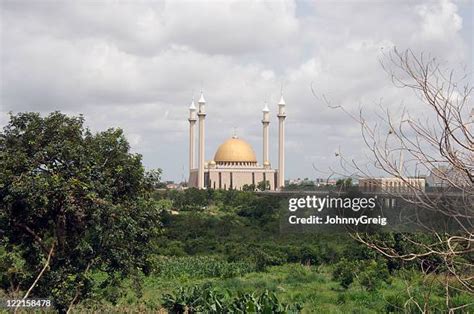 136 Nigerian National Mosque Stock Photos High Res Pictures And