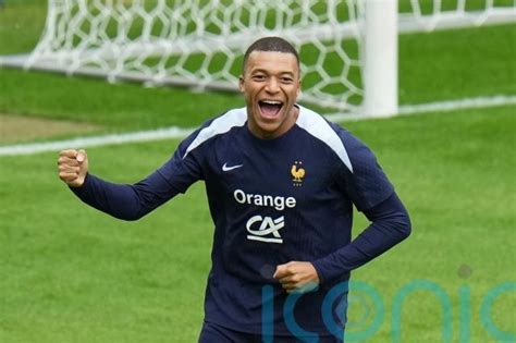 Eurocopa 2024 Mbappé Anima A Votar Contra La Ultraderecha