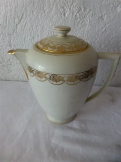 ANCIENNE CAFETIERE VERSEUSE Porcelaine Berry Pate De Limoges M S Dore