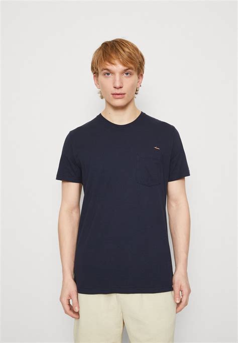 Revolution Embroidered Pocket T Shirt Con Stampa Navy Blu Scuro