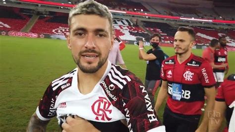 160 mil curtidas 1 034 comentários Flamengo flamengo no Instagram