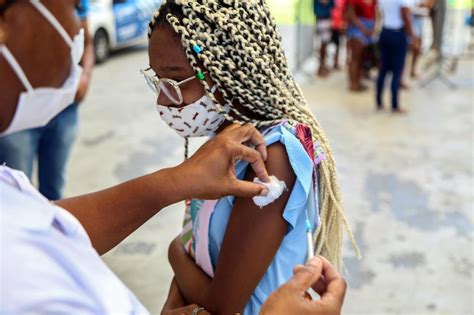 Ap S Libera O Da Anvisa Rio Aguarda Envio De Doses Pelo Minist Rio Da