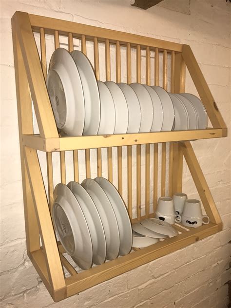 PINE PAINTED OAK PLATE RACK