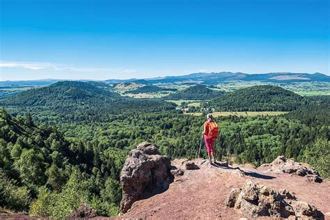 Randonn E Volcans D Auvergne Week End Auvergne Jours