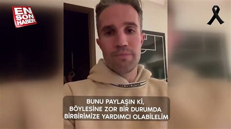 Van Persie den depremzedelere destek çağrısı Dailymotion Video