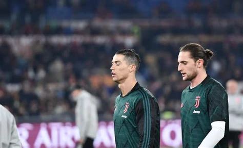 Esclusiva Cristiano Ronaldo Offerto Alla Juventus Per Rabiot Ma