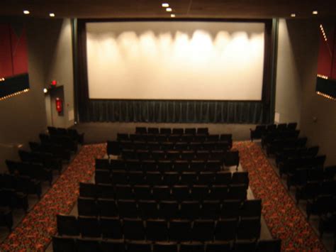 Triangle Cinemas At Six Forks In Raleigh Nc Cinema Treasures