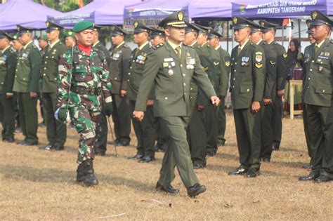 Kasdim 0510 Tigaraksa Bacakan Amanat Panglima TNI Dalam Upacara HUT TNI