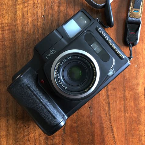 します ヤフオク FUJIFILM GA645zi professional ください