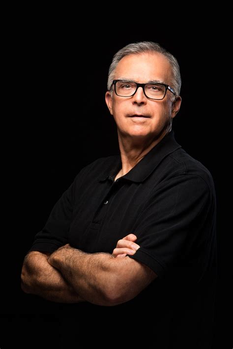 Robert Riggs Peabody Award Winning Reporter Host Of True Crime Reporter