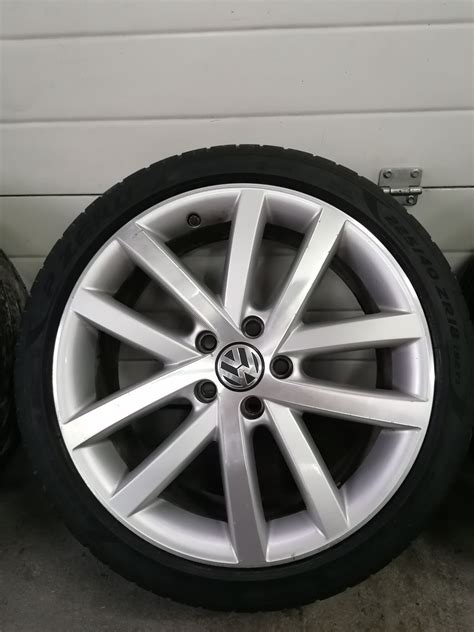 VW oryginalne felgi aluminiowe R18 5x112 Frużów OLX pl