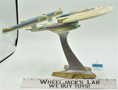 Uss Excelsior Star Trek The Next Generation 1994 Playmates Display Wheeljack S Lab