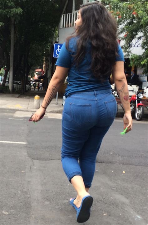 Juicy Latina Brunette With Big Fat Booty