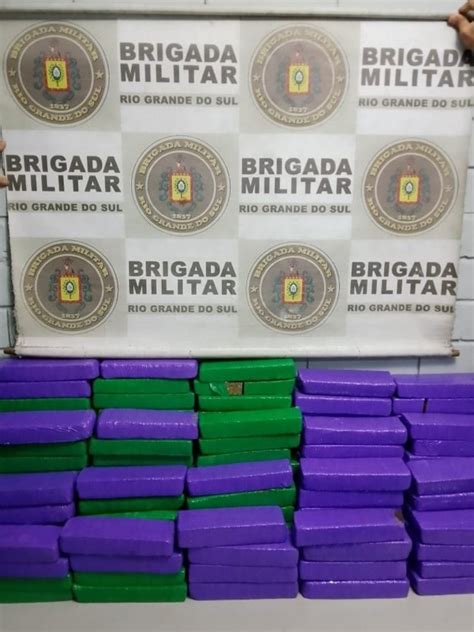 Brigada Militar De Cachoeirinha Apreendeu Mais De Kg De Drogas