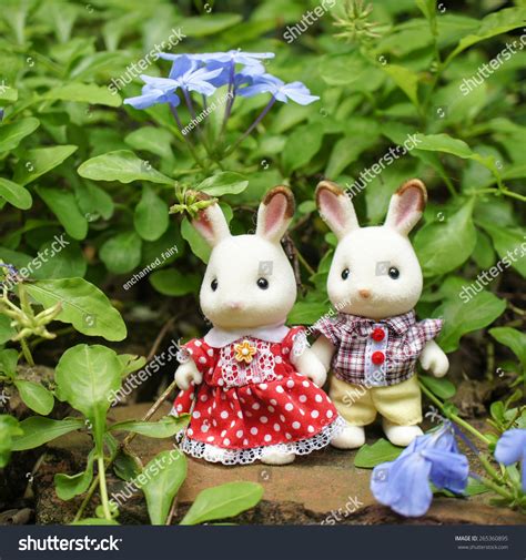 Imagens De Sylvanian Families Imagens Fotos Stock E Vetores