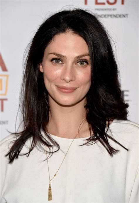 Joanne Kelly Height Weight Age Affairs Wiki And Facts Stars Fact