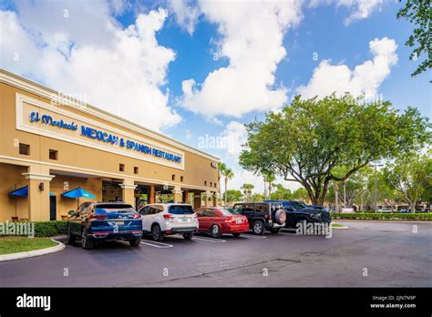 Coral Springs Fl Usa August 7 2022 El Marichi Mexican And Spanish