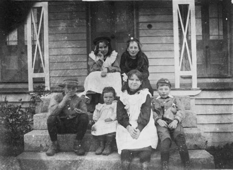 Photograph Unknown Persons C1900 6 Photos